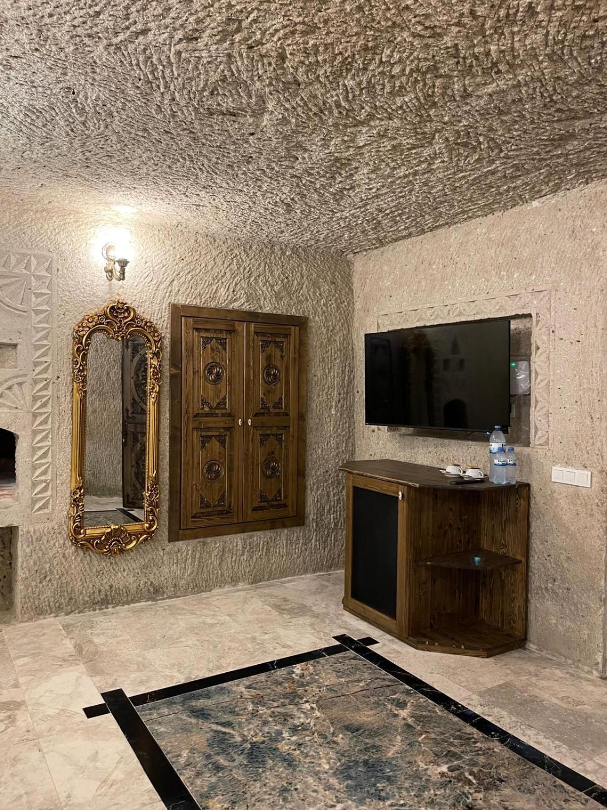 Cappadocia Empire Cave Hotel Göreme Ngoại thất bức ảnh