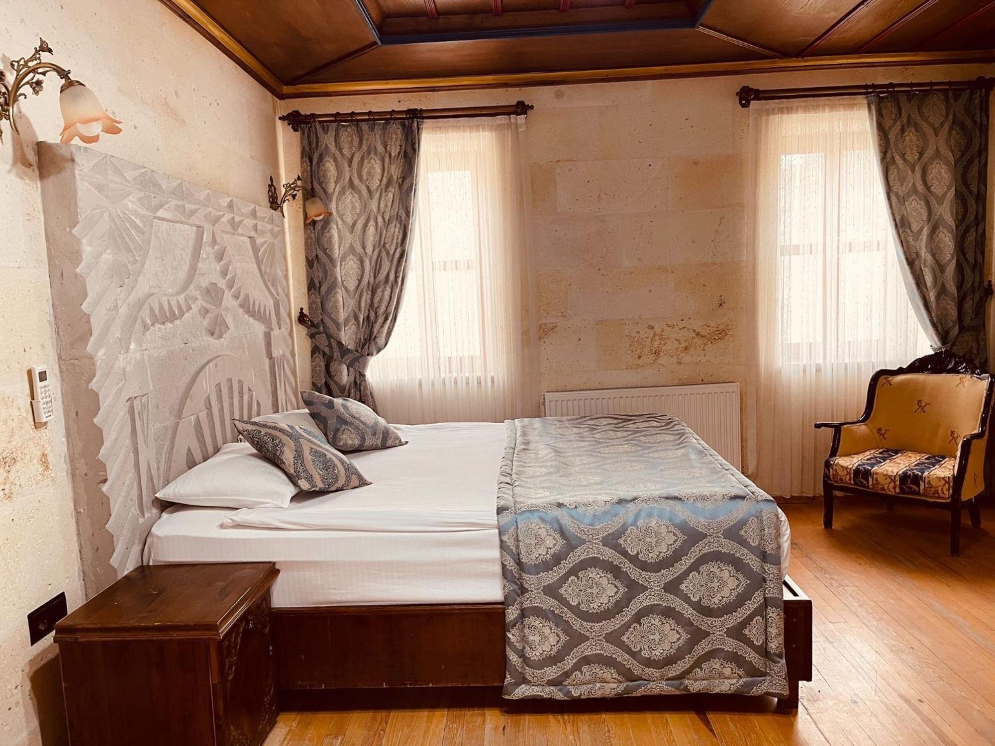 Cappadocia Empire Cave Hotel Göreme Ngoại thất bức ảnh