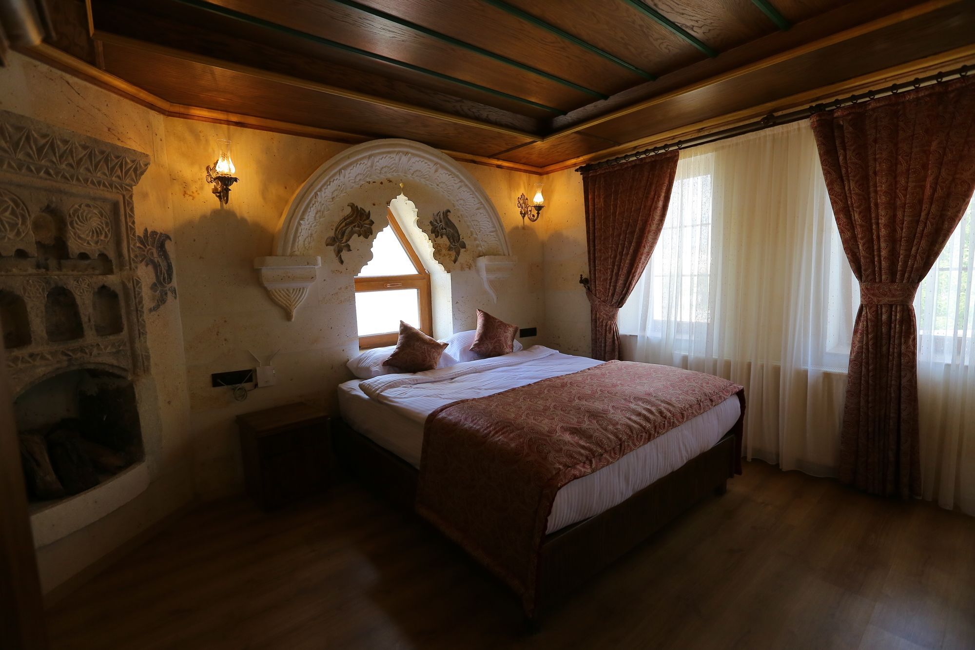 Cappadocia Empire Cave Hotel Göreme Ngoại thất bức ảnh